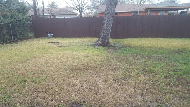 Photo - 13375 Glenside Dr