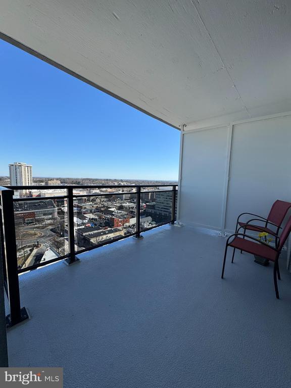 Photo - 28 Allegheny Ave Unidad 2008