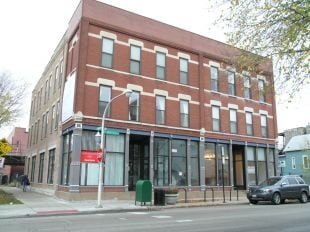Building Photo - 3055 N Sheffield Ave Unit 2D