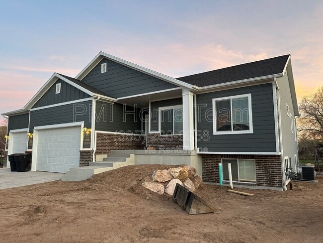 Building Photo - 1031 W 1000 N