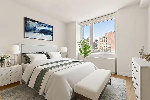 Building Photo - 55 W 25th St Rental