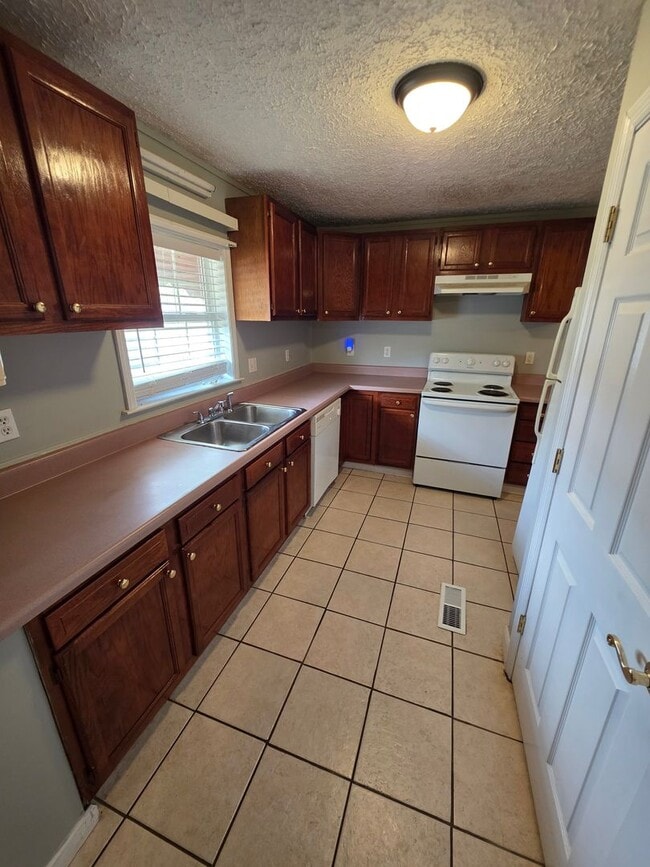 Photo - 2 Bedroom 1 Bath House with storage building