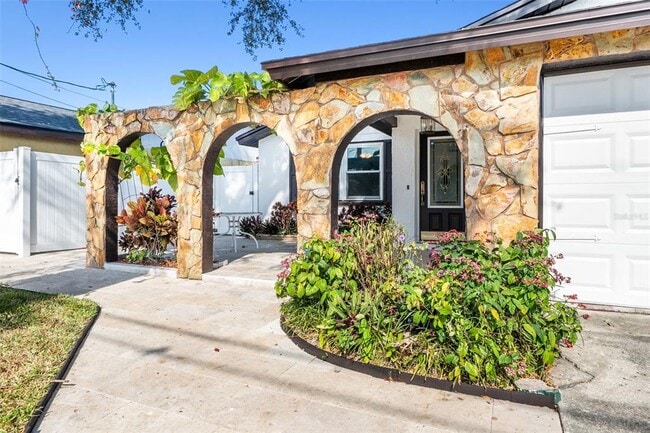 Photo - 10187 122nd Ave N