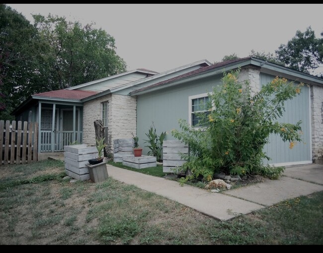 Building Photo - 7605 Woodstone Cove Rental
