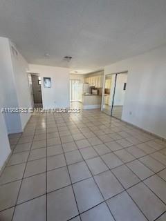 Photo - 2740 W 63rd St Unit 104