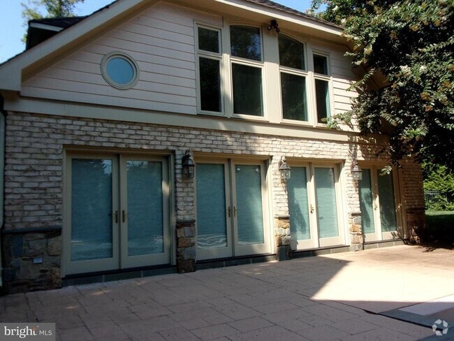 Building Photo - 7806 Glenhaven Ct Rental