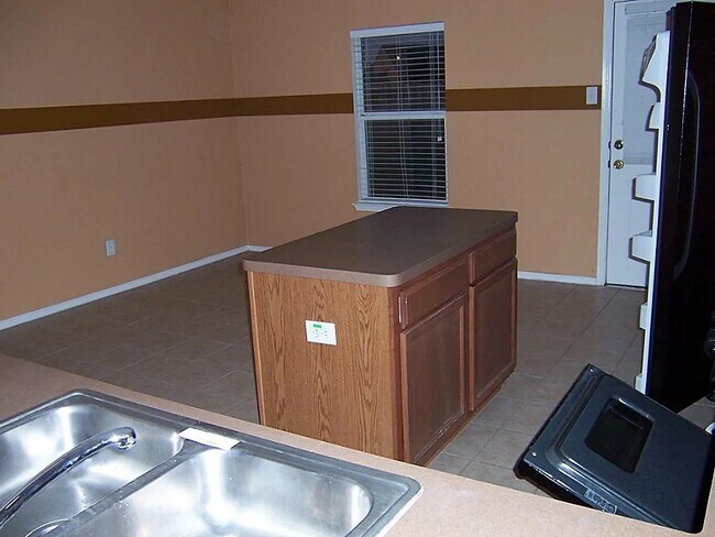 Photo - 22206 Hesse Ct