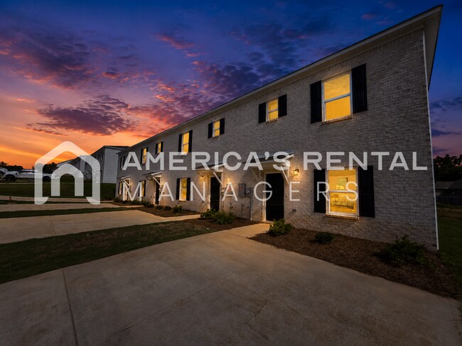 Photo - 107 Park Dr S