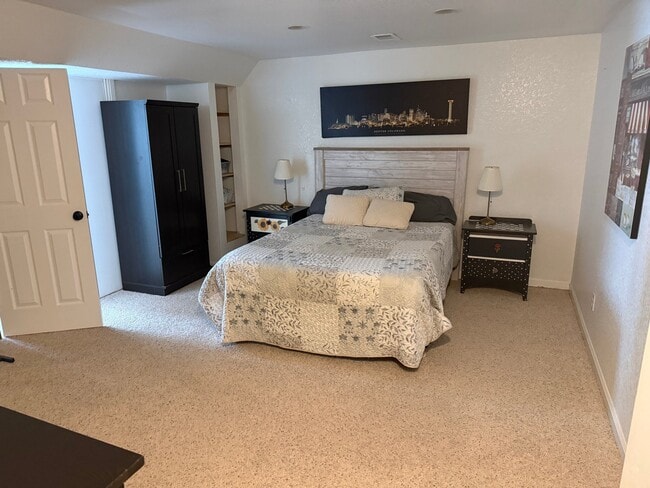 Photo - 6373 Ponderosa Way