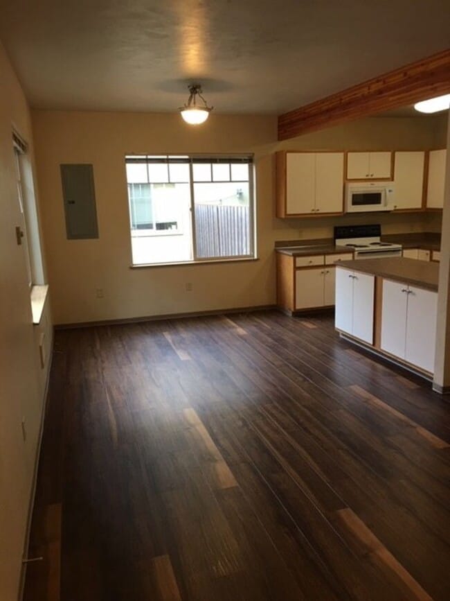 Photo - Large Campus area 4 Bed House includes W, S, G, storage unit & much more!