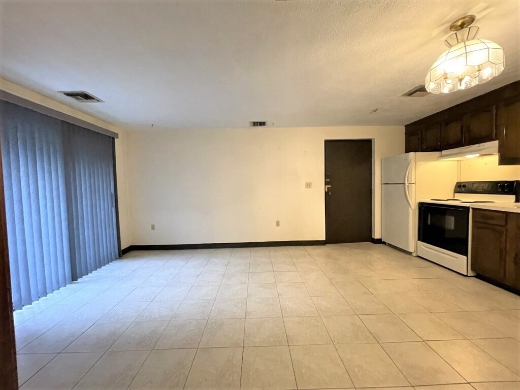 Photo - 555 Main St Condo