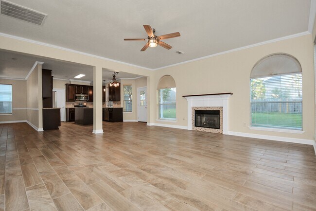 Photo - 20210 Black Canyon Dr