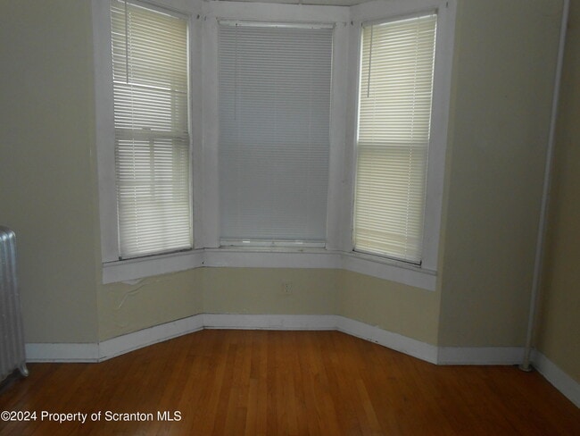 Photo - 622 S Main Ave