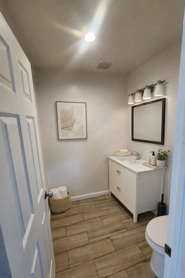 Baño primer piso - 4246 35th St Unidad 4246 35th st