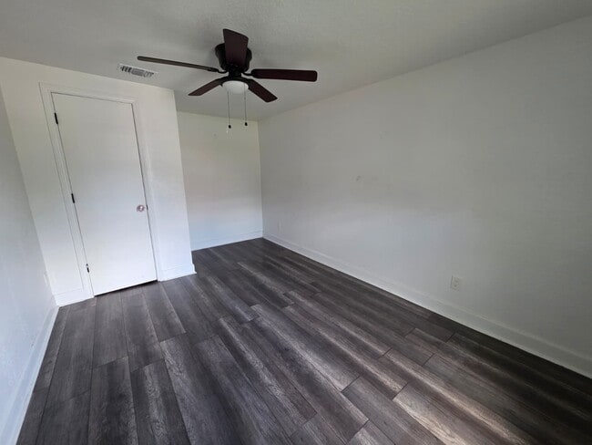 Photo - 10015 Porto Rico Rd