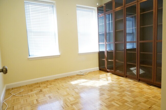 Photo - 1415 Commonwealth Ave Unidad 504