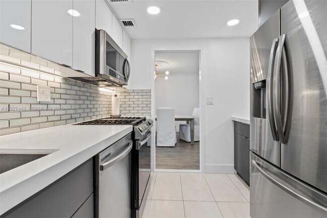 Photo - 3140 S Ocean Dr Unit 511