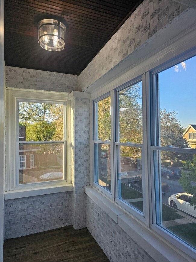 Photo - 6152 S Kolin Ave