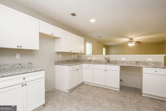 Photo - 7287 Walton Hl