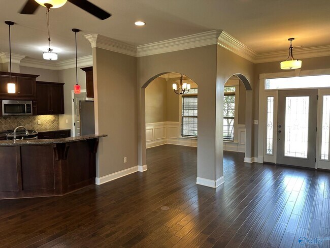 Photo - 111 Canyon Dr