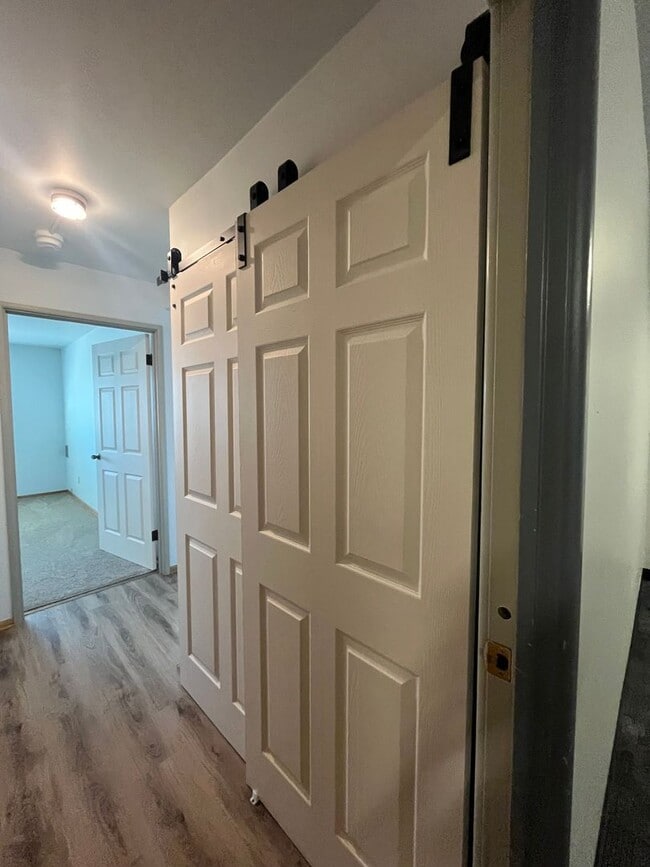 Pinehaven Apartments