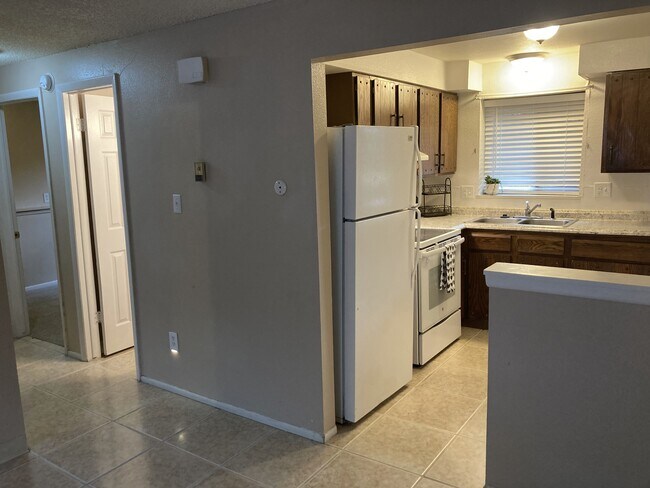 Photo - 4715 Scenic Cir Unit #3 - 4715 Scenic Circle