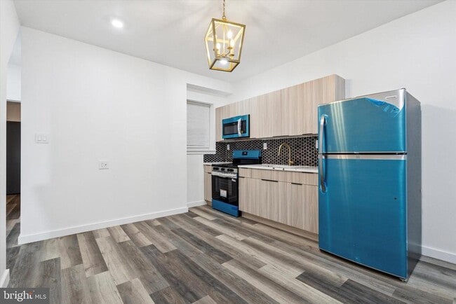 Photo - 104 W Ontario St Unidad 1