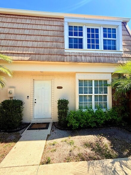 Photo - 11584 Winchester Dr