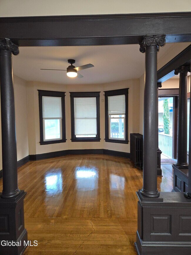 Photo - 355 Myrtle Ave Unidad Apt. A