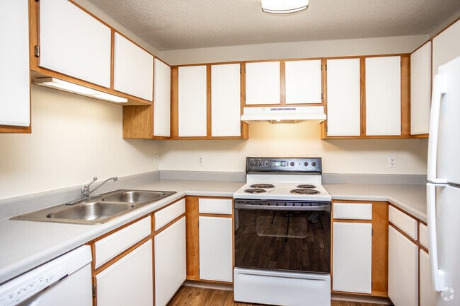 2BR, 1BA - 1,000 SF - Pineview Place Apartments