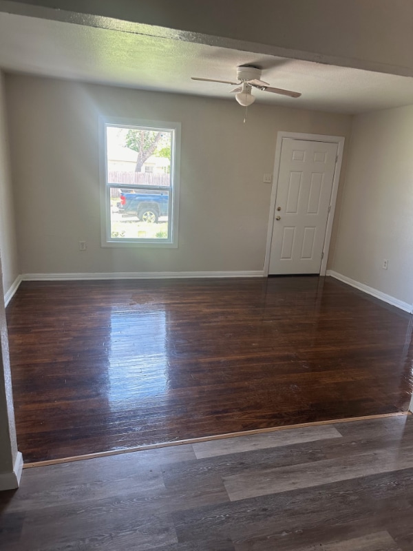 Photo - 3821 Homan Ave