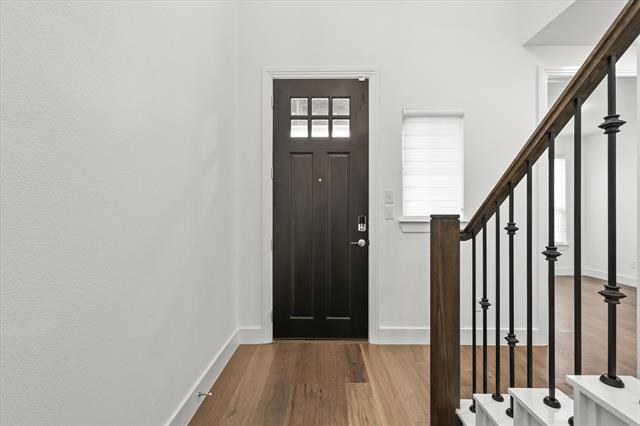 Photo - 824 Trailside Ln