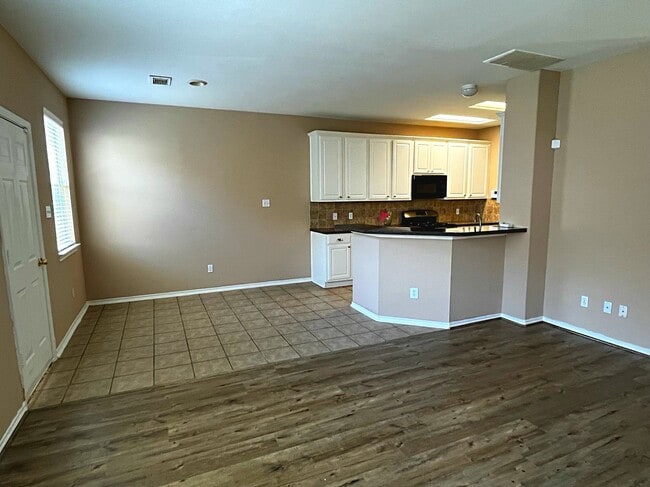 Photo - 16535 Beckland Ln