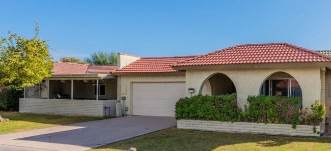 Photo - 4211 N 78th Way