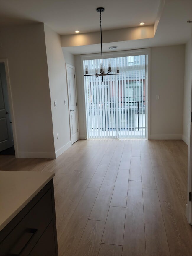 Photo - 1502-1502 McCallum Rd