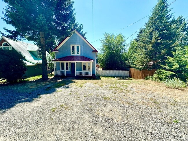 Charming Two-Story Home on Dead-End Road - Charming Two-Story Home on Dead-End Road