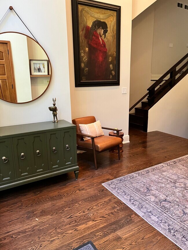 Photo - 832 S Bishop St Unidad Bishop Unti 1