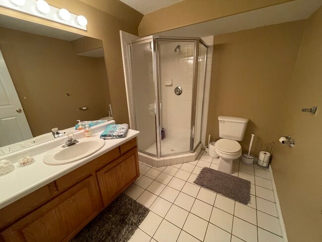 Photo - 929 E 8560 S