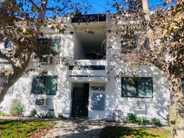 Building Photo - 11905 Avon Way