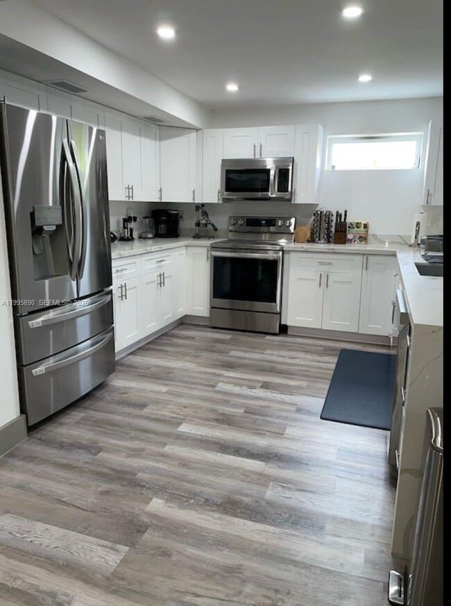 Photo - 4311 SW 31st Dr