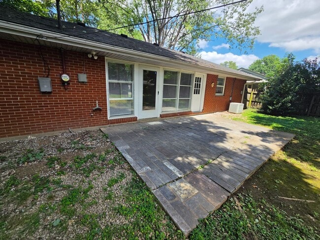 Photo - 3135 Rosedale Blvd