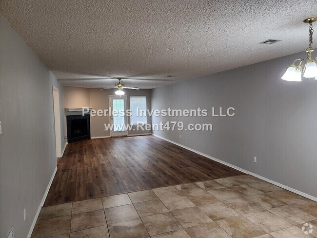 Building Photo - 509 Braithwaite St Rental
