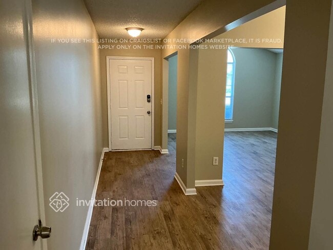 Photo - 3405 Charmont Dr