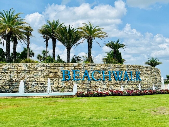 Photo - 2 Bedroom 2.5 bath Townhome in Beachwalk!