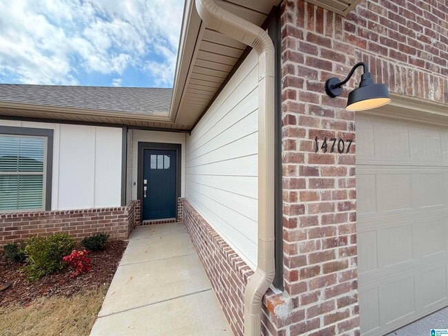 Photo - 14707 Mountain Strm Dr