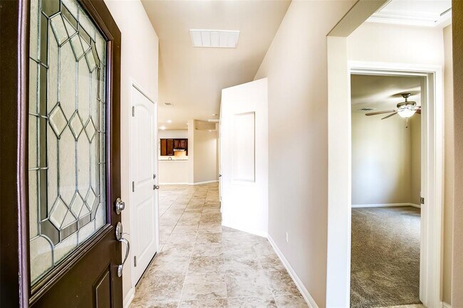 Photo - 128 Fort Cobb Way Casa