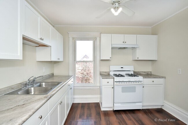 Photo - 314 N Tryon Street Unit 2