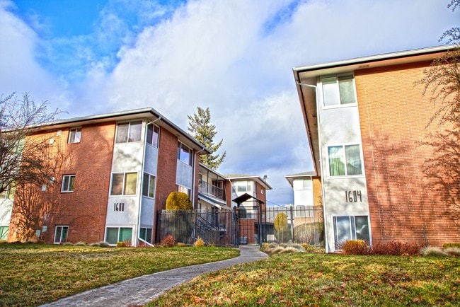 Building Photo - 1608 W 8th Ave Unit 302