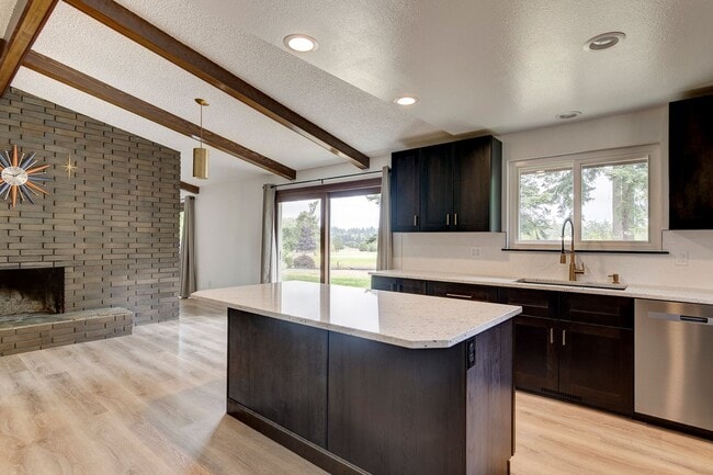 Photo - 3 Bed 2 Bath Home in Swantown Neighborhood
