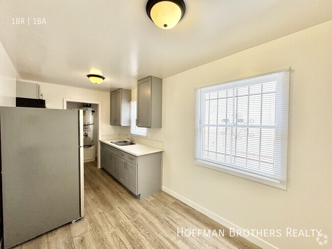 Building Photo - 5057 20th St Unit 1 Rental